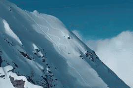 16 giờ sinh tử ở 'vùng tử thần': Kỳ tích trên đỉnh Everest của nhân loại