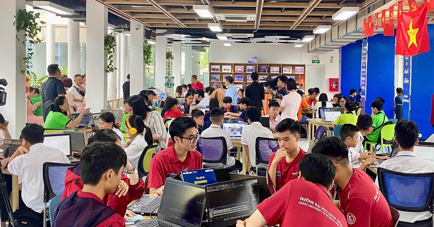 90 đội tranh tài tại NASA Space Apps Challenge 2025, thắp lửa đam mê STEM