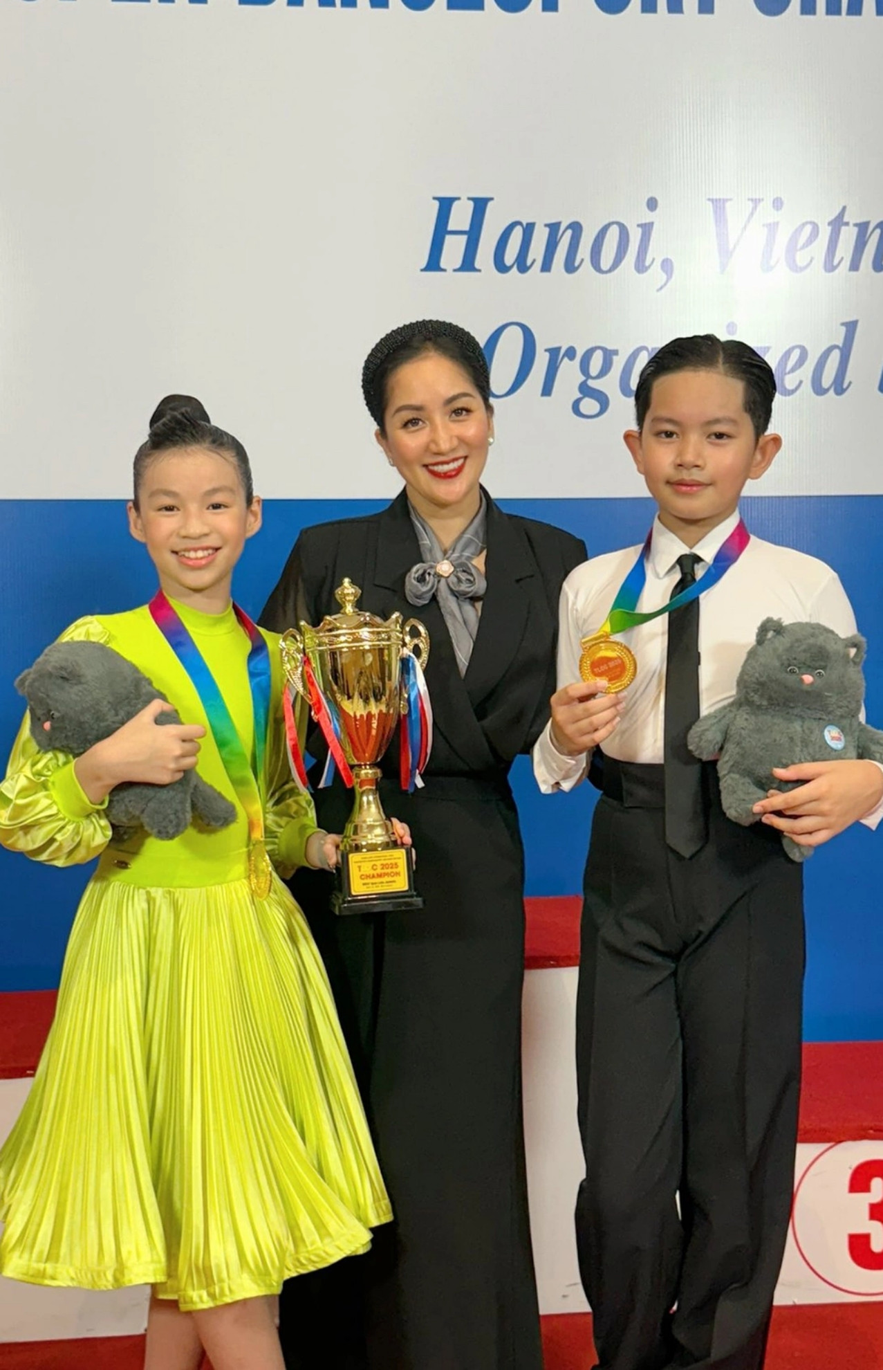 batch_Khanh Thi 199a 1759761315 8942 1759761990.jpg