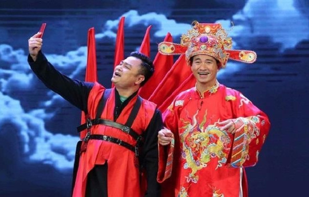 Ca khúc chế kinh điển 3 NSND cùng hát chưa bao giờ hết hot mỗi khi Hà Nội ngập