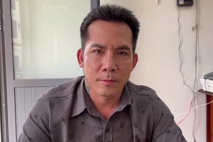 Danh tính tài xế ô tô đánh người giữa đường sau va chạm giao thông