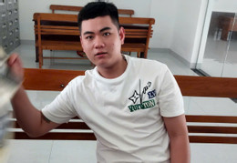 Lời khai của nam thanh niên đâm bạn gái tử vong trên vỉa hè ở TPHCM.jpg