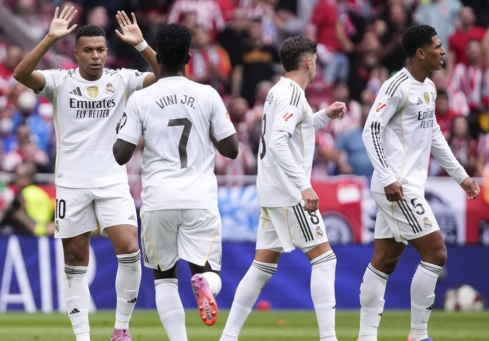 mbappe Vinicius EFE.jpg