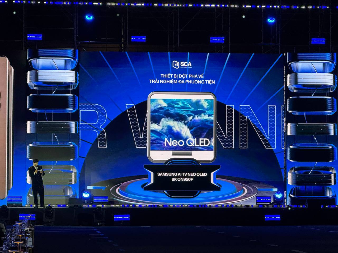 samsung 1.jpg