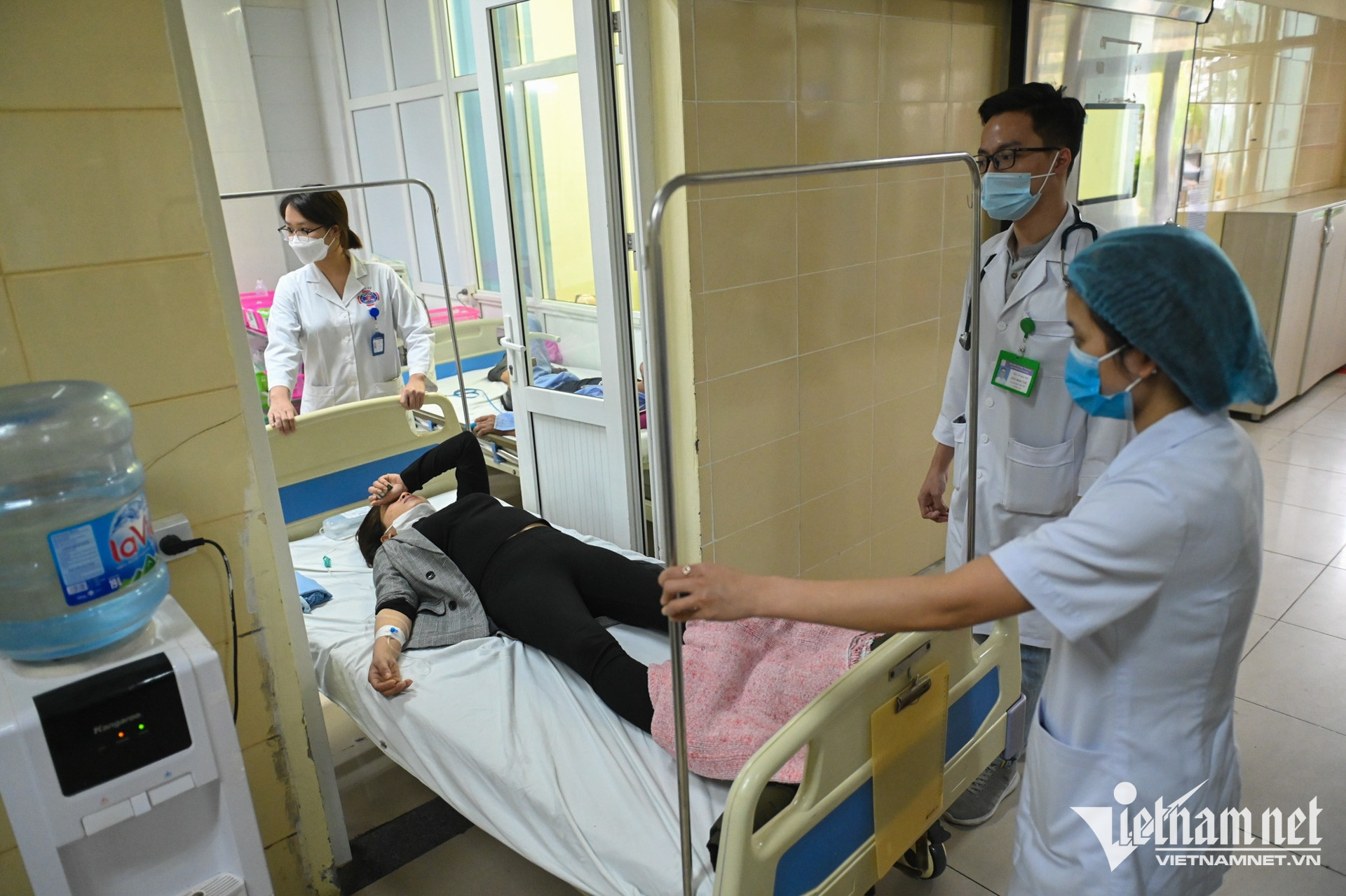 W-khám chữa bệnh (1).jpg