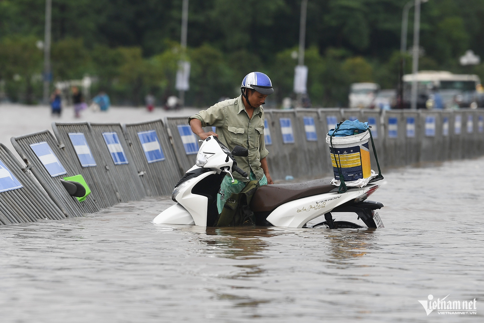 W-mua ngap_10.JPG.jpg