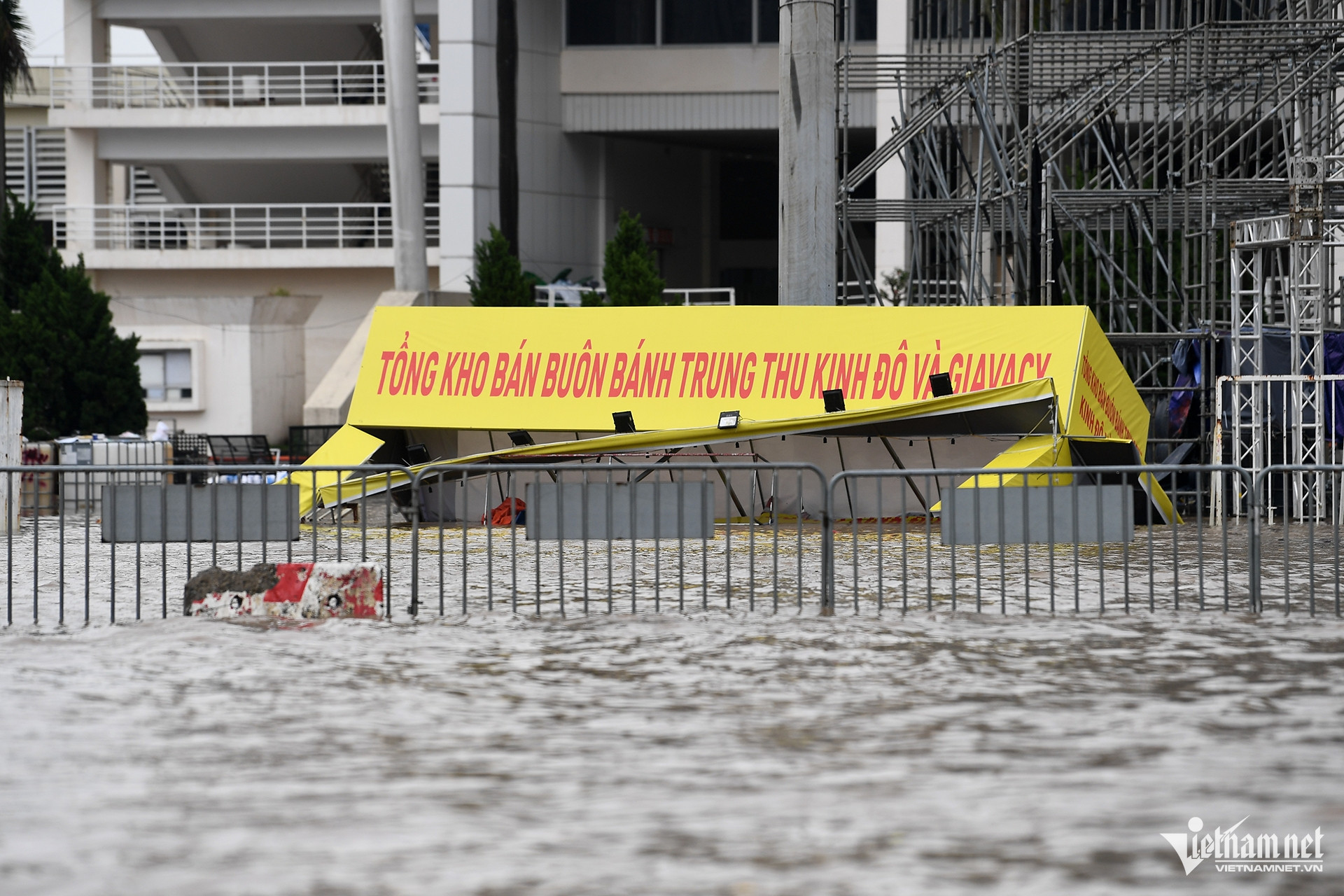 W-mua ngap_1.JPG.jpg