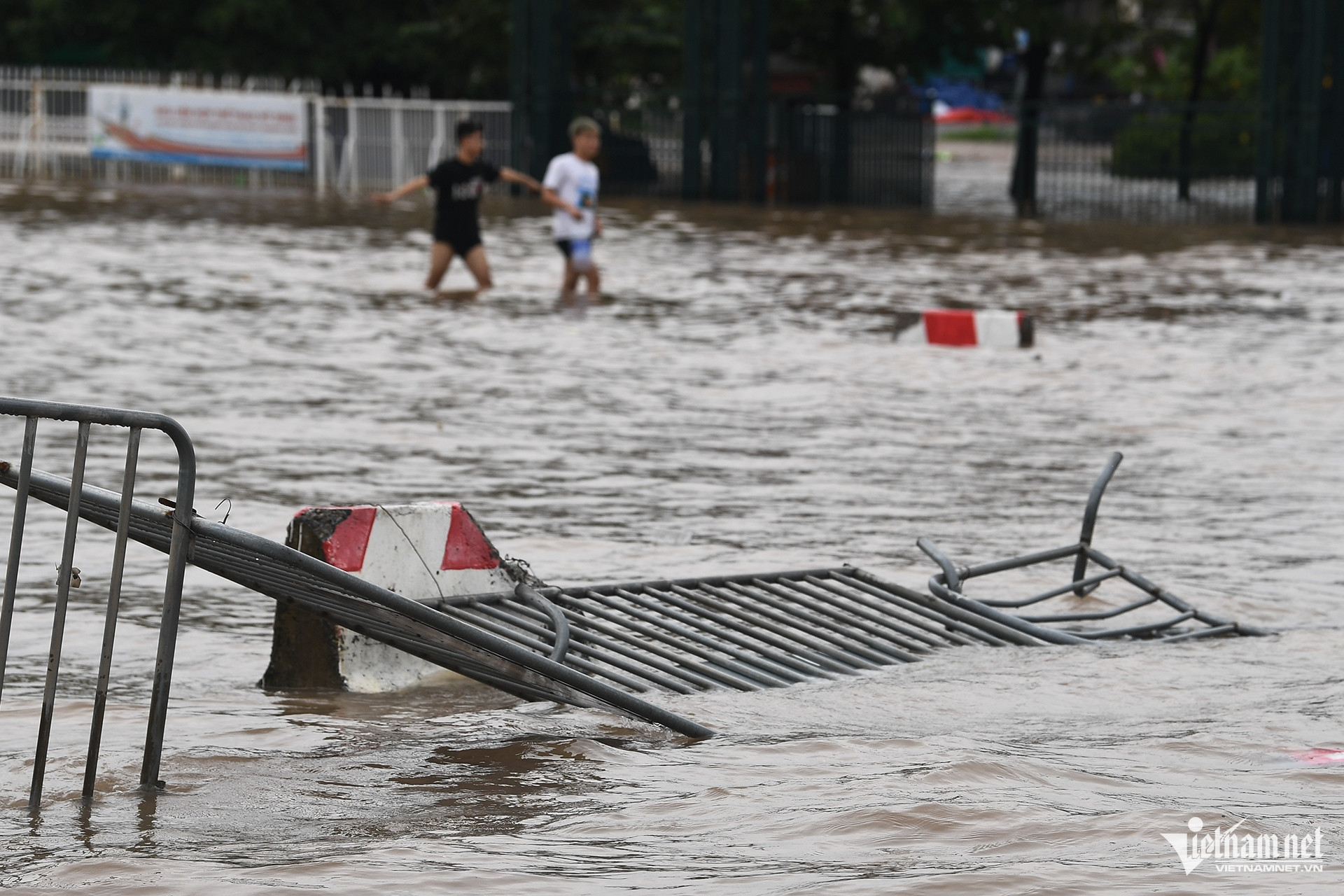 W-mua ngap_3.JPG.jpg