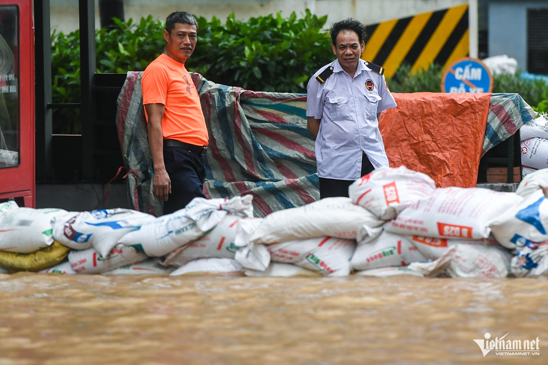 W-ngap lut Ha Noi 16.jpg