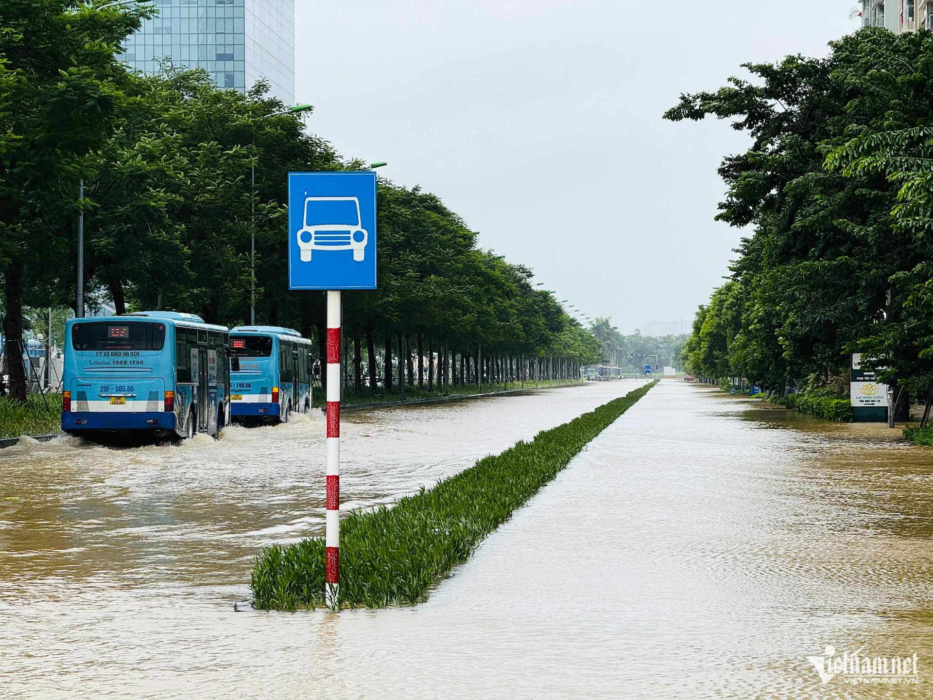 W-ngap ngoai giao doan vietnamnet 6.jpg