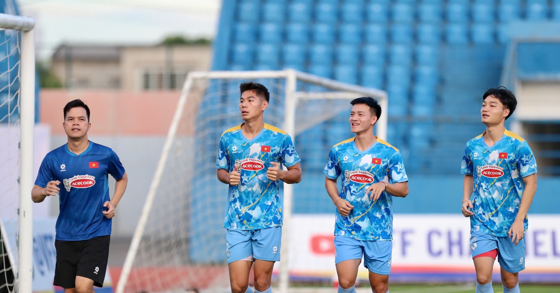 Lịch thi đấu bóng đá hôm nay 9/10: Tuyển Việt Nam đấu Nepal