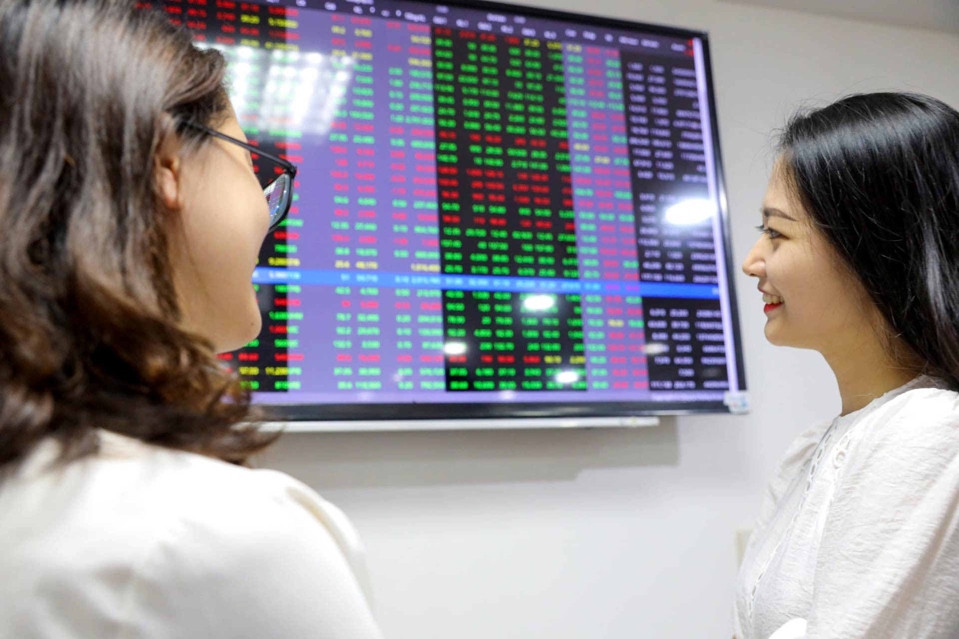 chung khoan Tung Doan 1.jpg