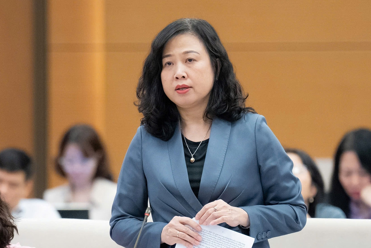 Đề xuất chồng được nghỉ thêm 5 ngày làm việc khi vợ sinh con thứ hai