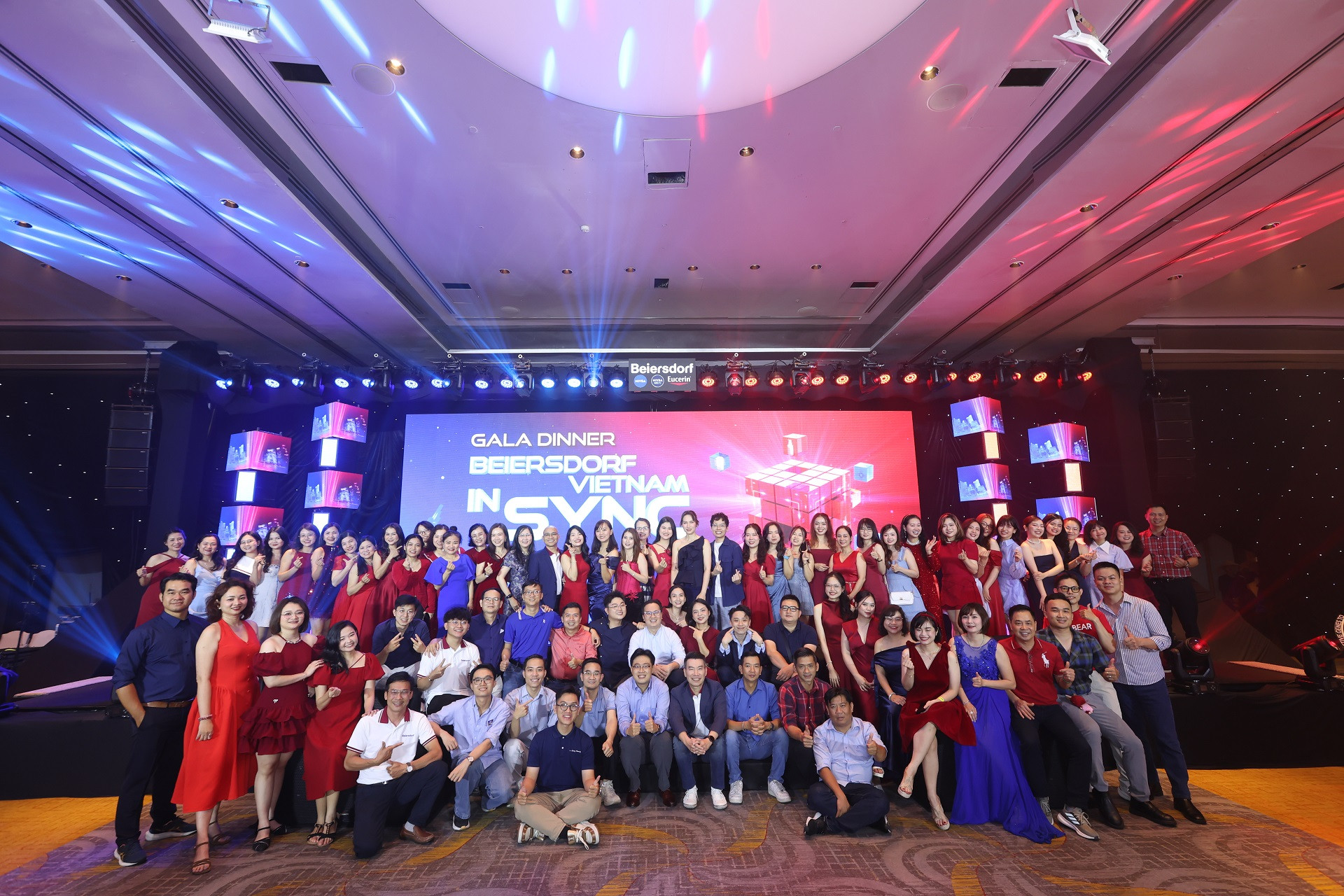 Gala Dinner_Group photo_KOM 2025.jpg