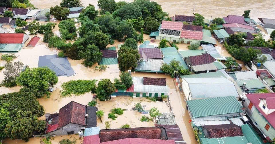 Hai cơn bão làm 80 người chết và mất tích, thiệt hại hàng chục nghìn tỉ đồng