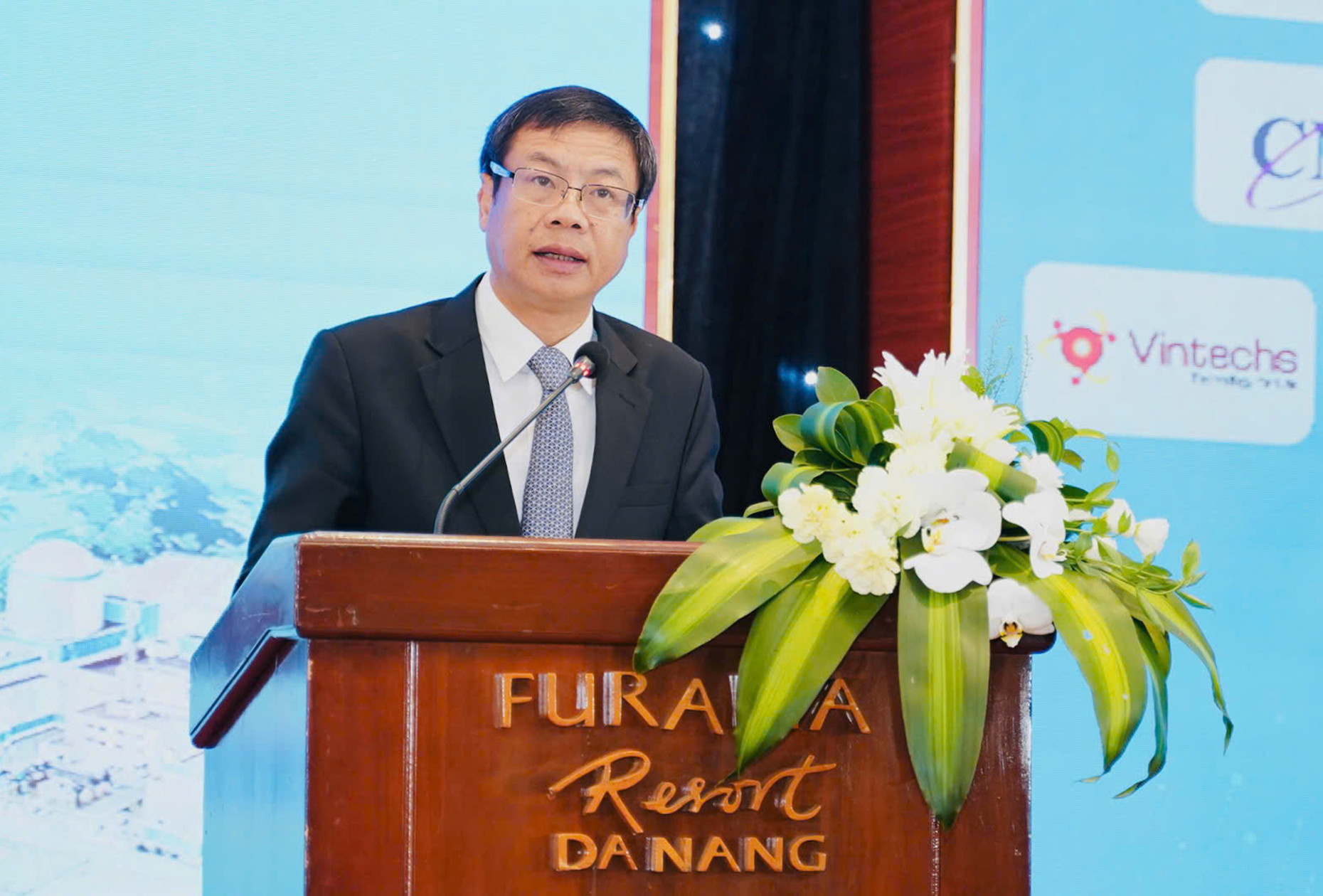 Le Xuan Dinh.jpg