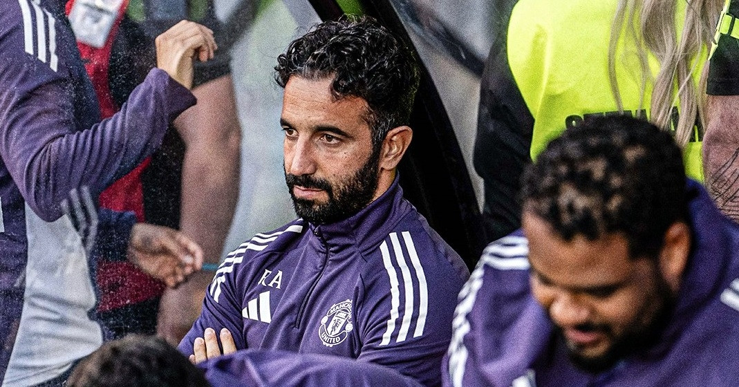 MU họp với dàn sao trụ cột xem giữ hay sa thải Ruben Amorim