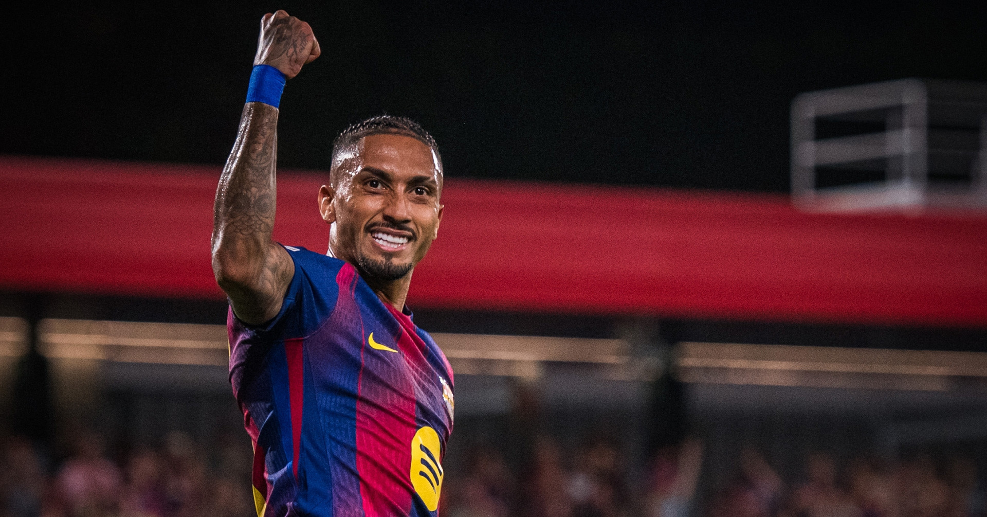 MU phá két 120 triệu euro mua Raphinha