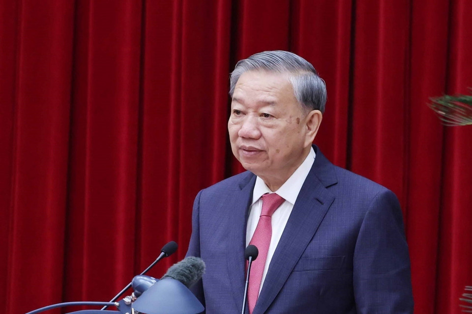 Tổng Bí thư: Ủy viên Trung ương nêu gương, 'nói ít, làm nhiều'