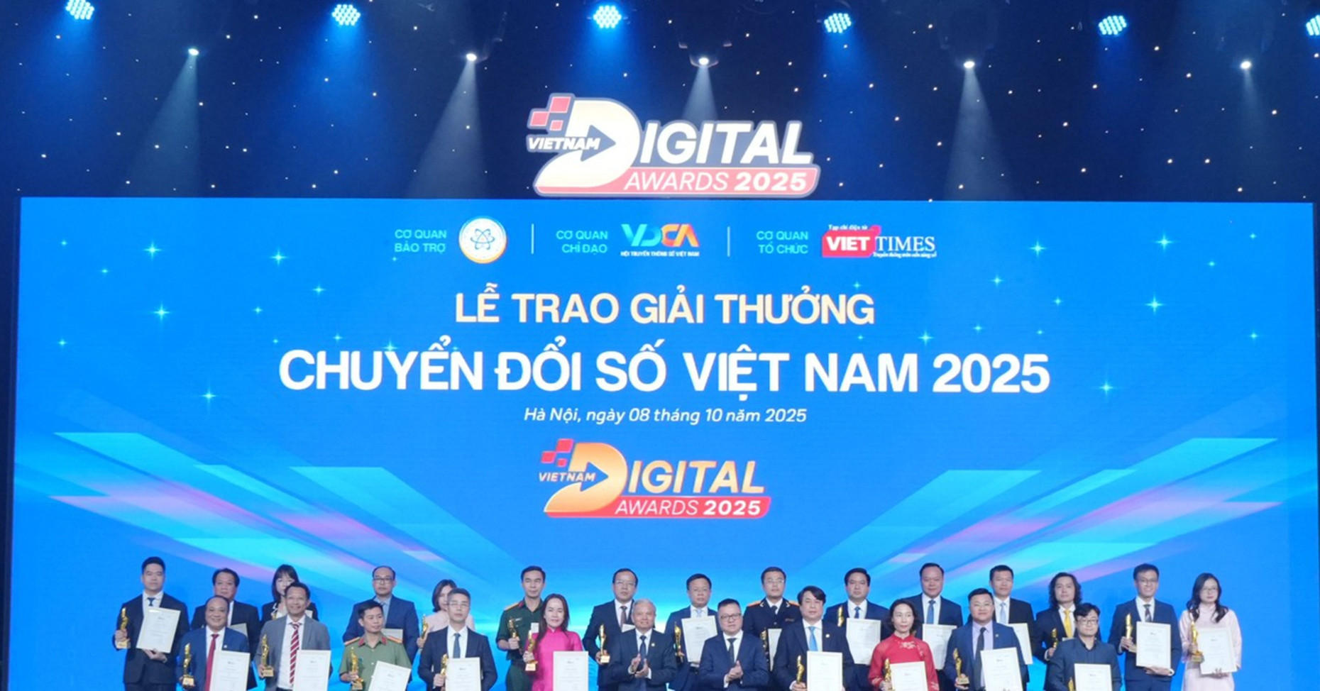 VDA: Tôn vinh 48 cơ quan, doanh nghiệp, cá nhân xuất sắc chuyển đổi số quốc gia