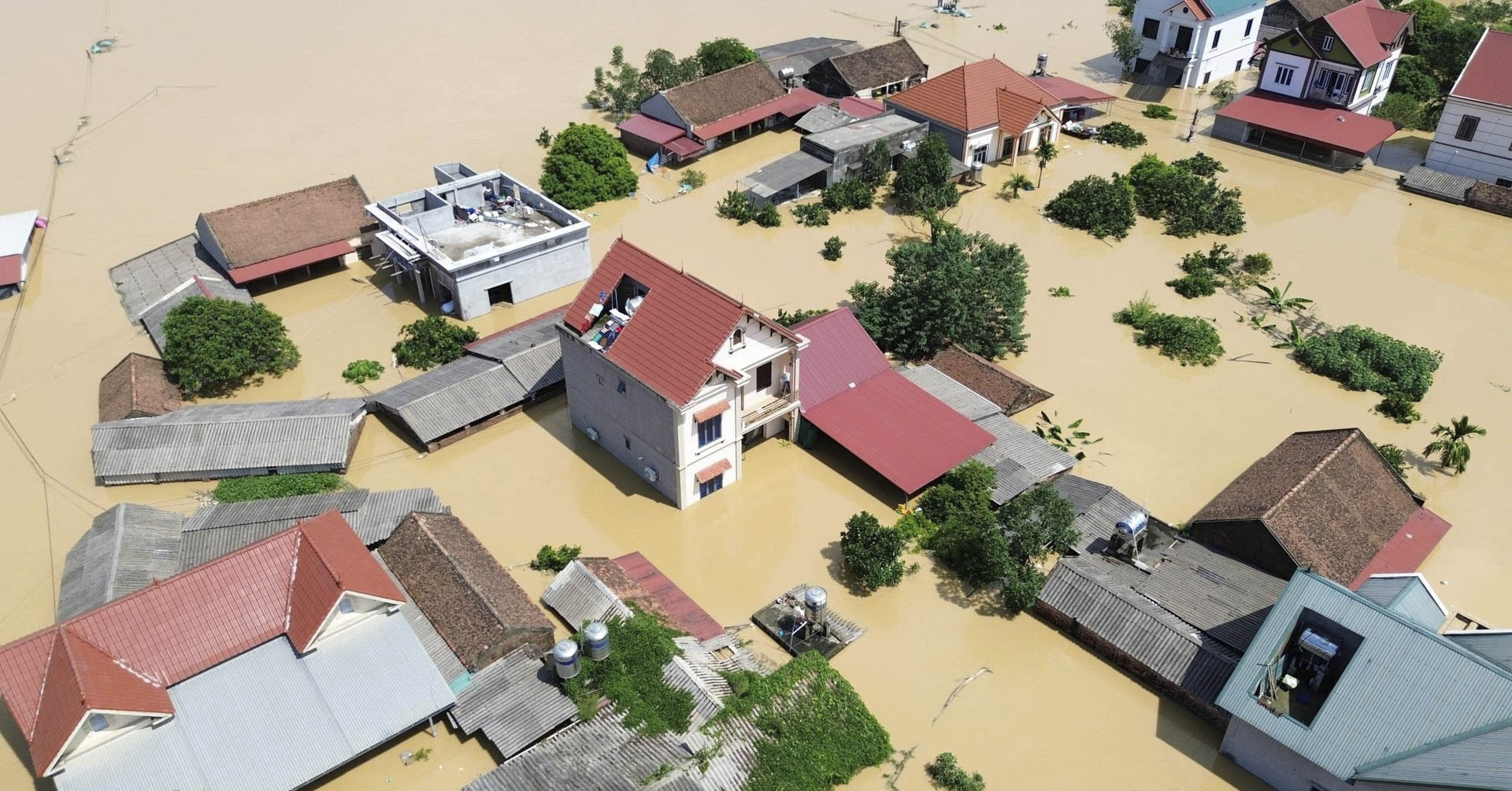 Bí thư thôn 35 tuổi ở Bắc Ninh tử vong khi chống lũ