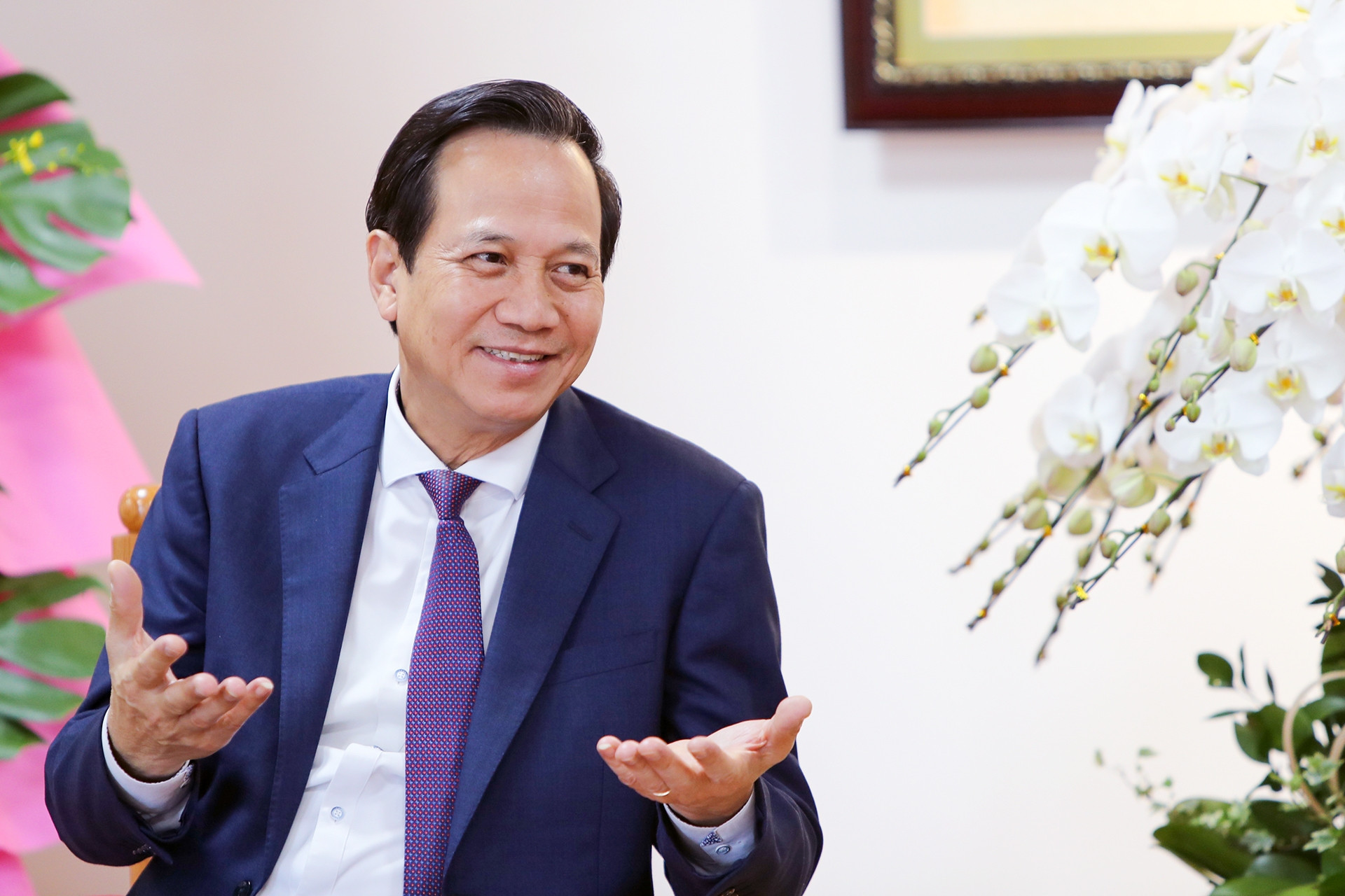 Bộ trưởng Đào Ngọc Dung gặp đại diện thường trú Tòa thánh Vatican tại Việt Nam