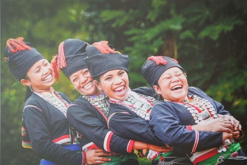 Mê đắm với những nụ cười hồn hậu của đồng bào 54 dân tộc
