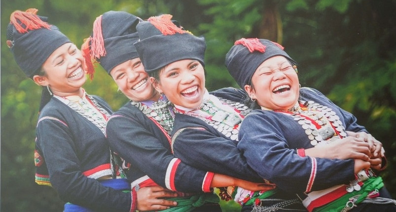 Mê đắm với những nụ cười hồn hậu của đồng bào 54 dân tộc