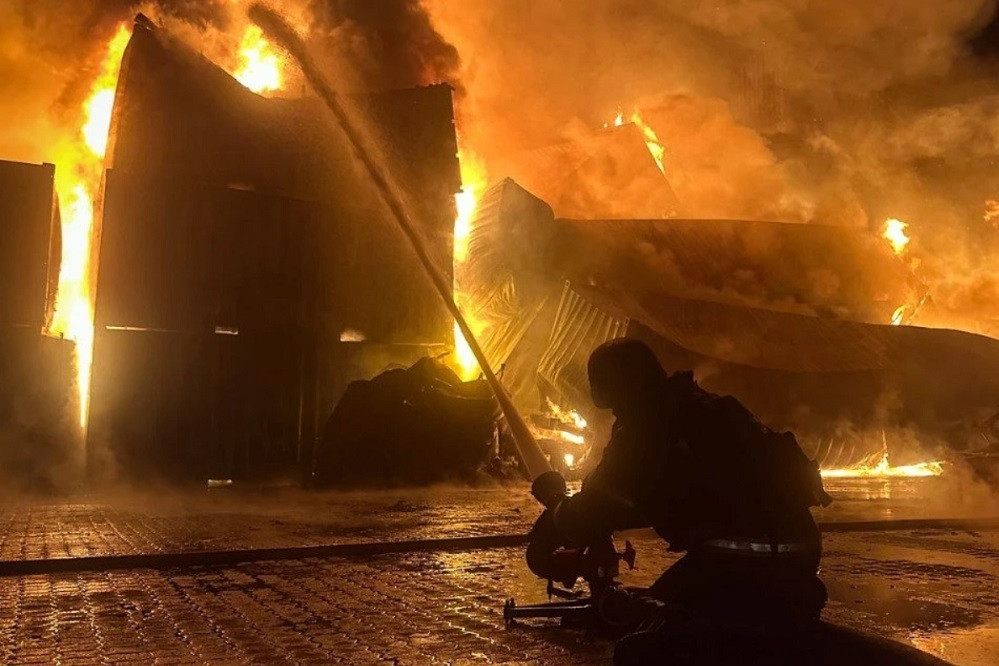 Odesa hứng không kích dữ dội, Ukraine phóng tên lửa vào tỉnh biên giới Nga