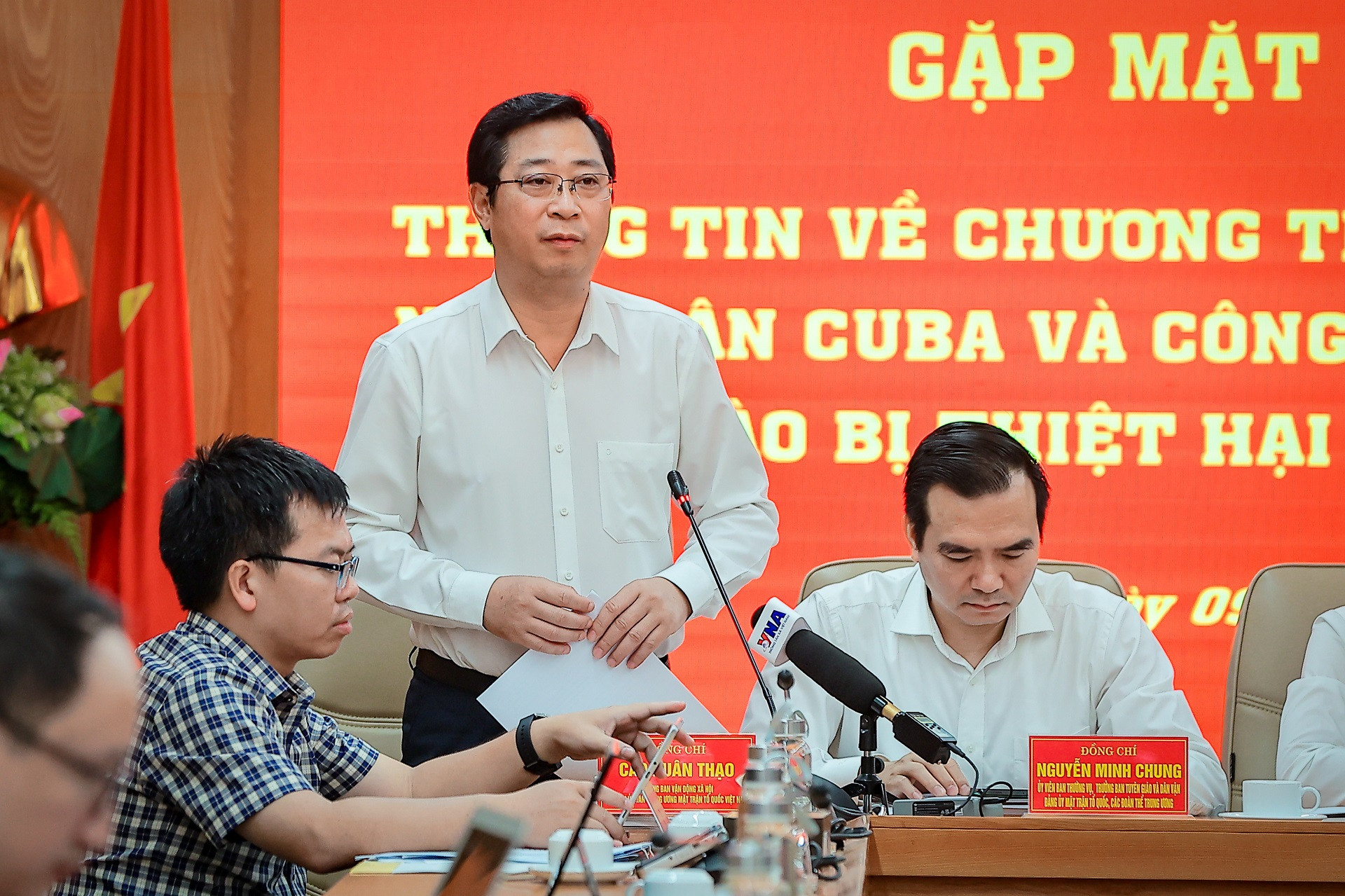 Ong Cao Xuan Thao.jpg