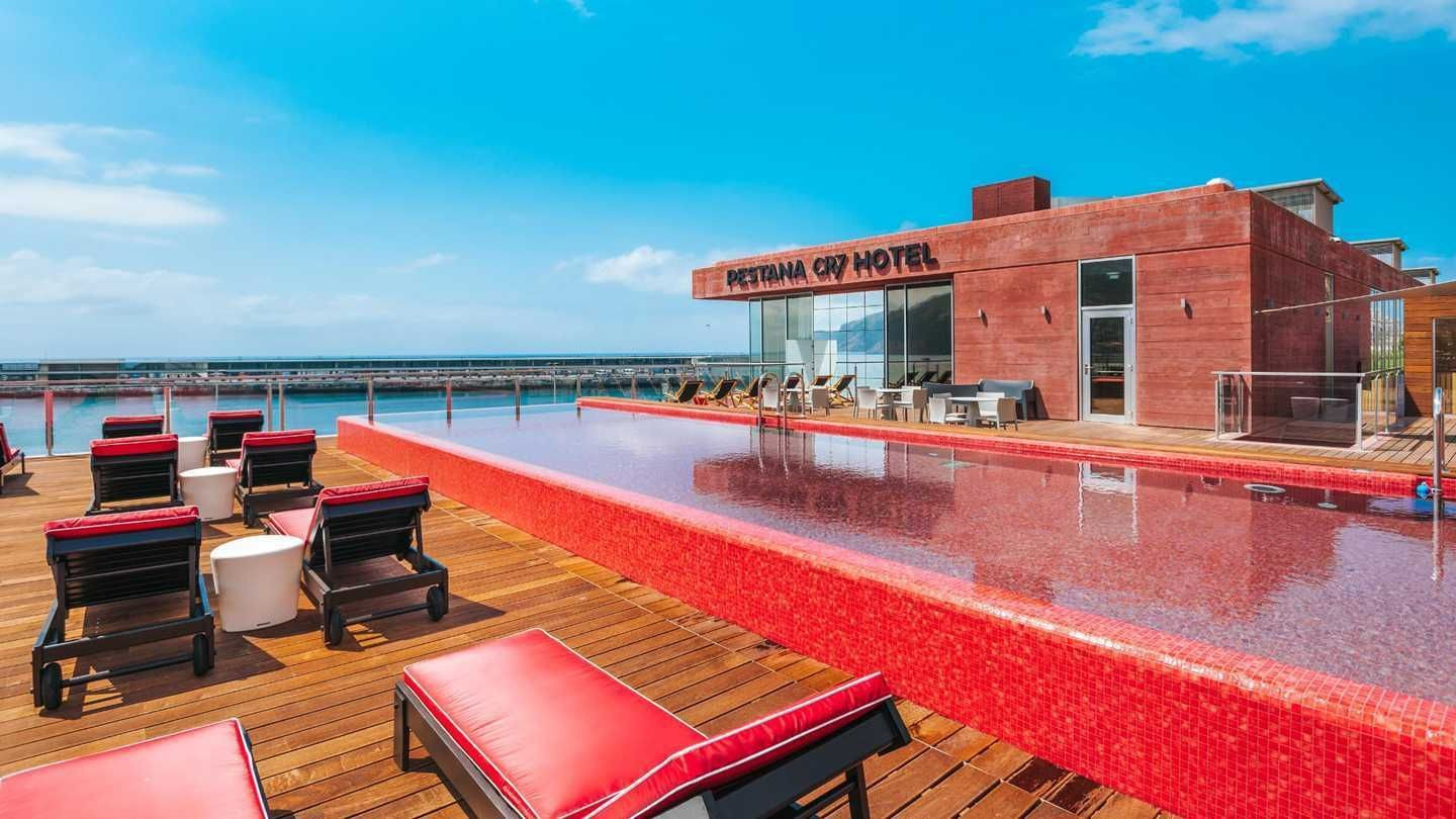 Pestana CR77.jpg