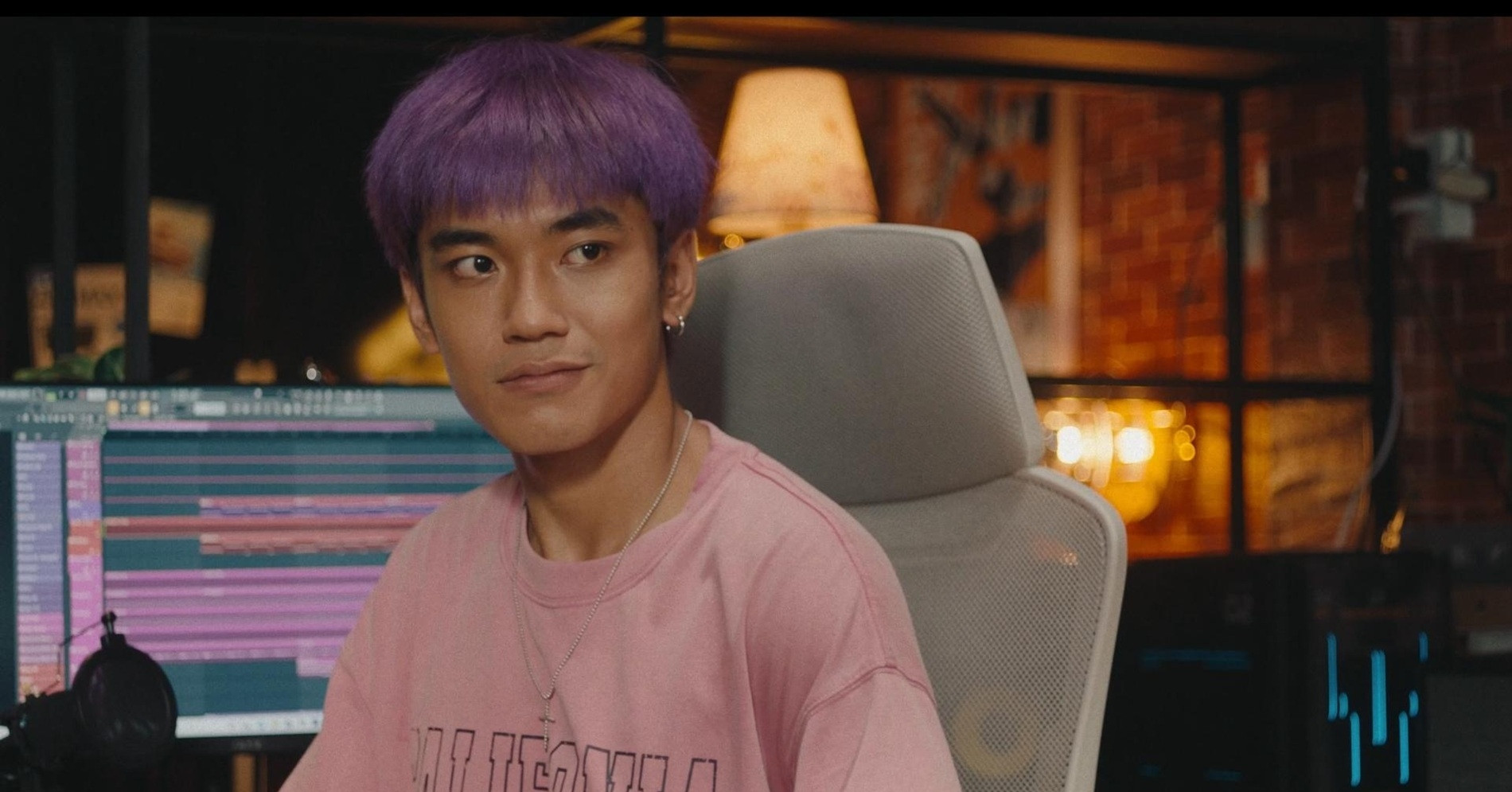 Phim Đợi Gì, Mơ Đi! - Sự liều lĩnh của rapper dám mơ, dám thử và dám tin