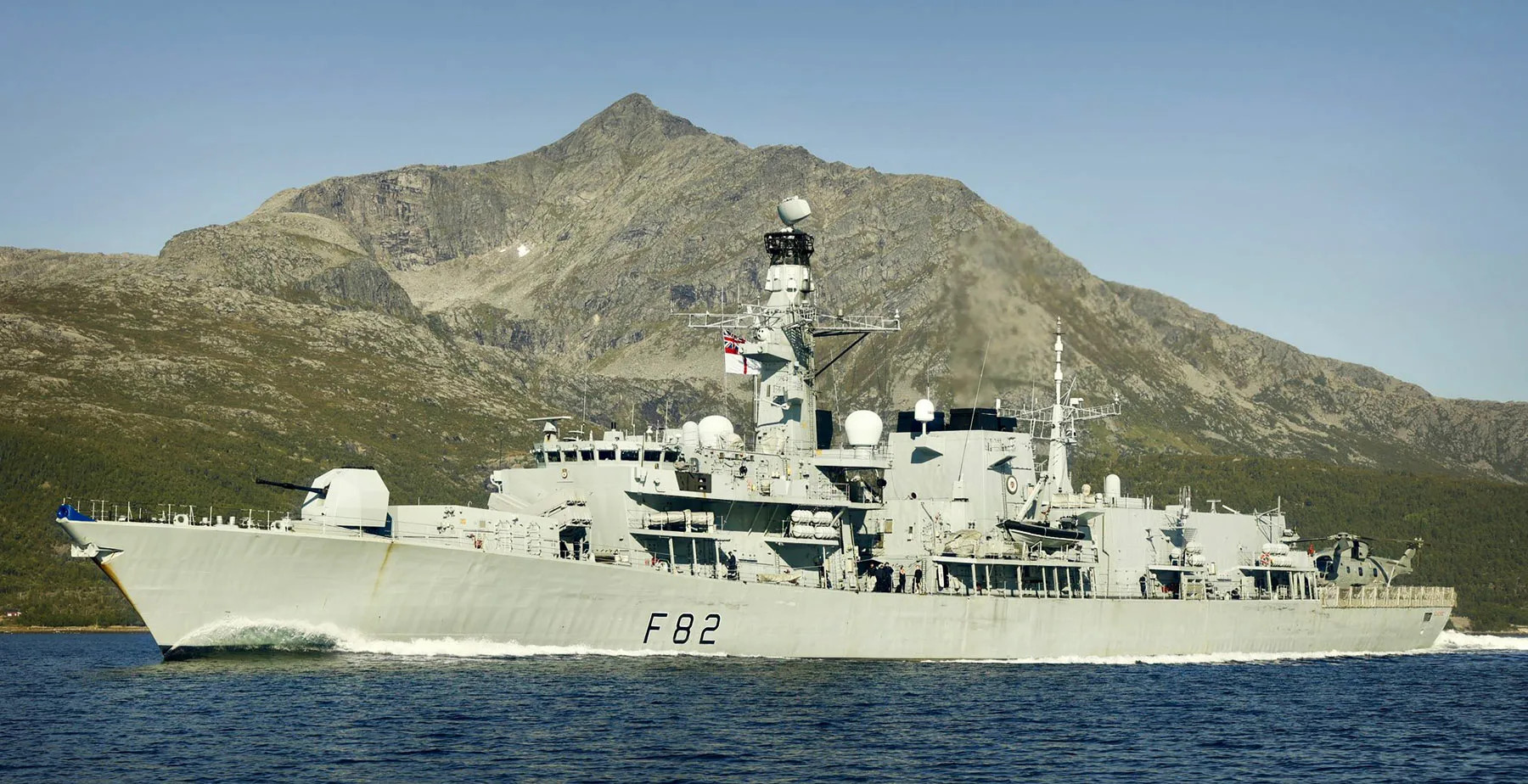 Tên lửa NSM HMS Somerst Norway.webp