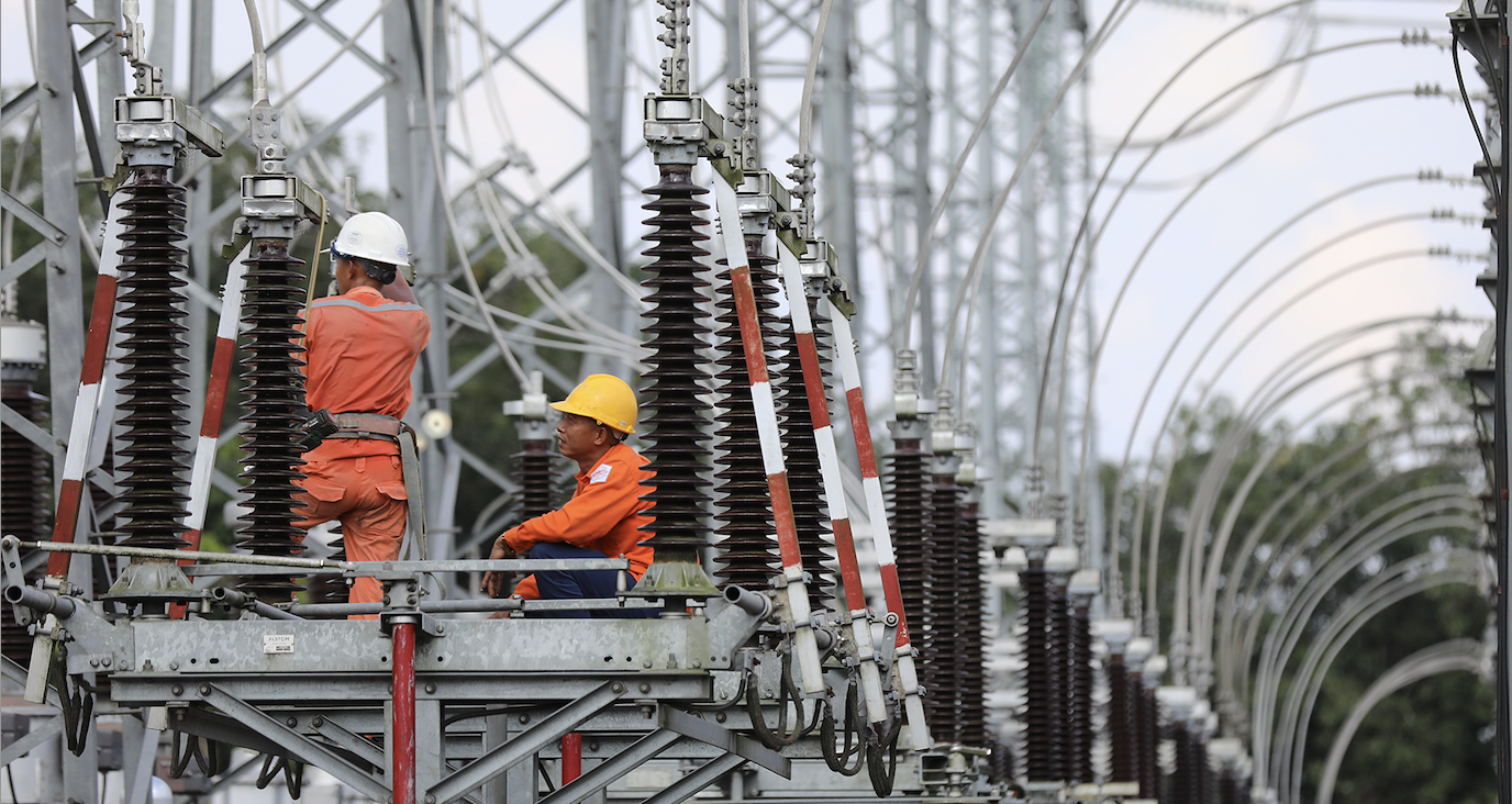 "Vòng kim cô" giá điện, loạt dự án đứng hình trước nỗi lo thiếu điện