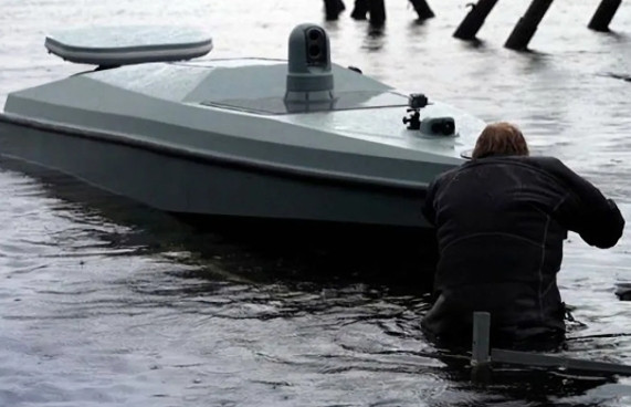 Vũ khí mới phóng từ xuồng không người lái Ukraine tái định hình xung đột với Nga