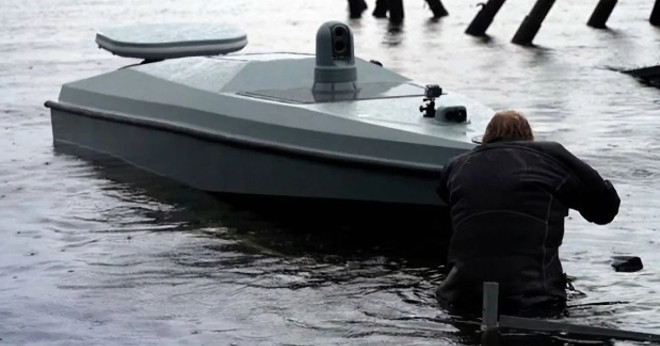 Vũ khí mới phóng từ xuồng không người lái Ukraine tái định hình xung đột với Nga