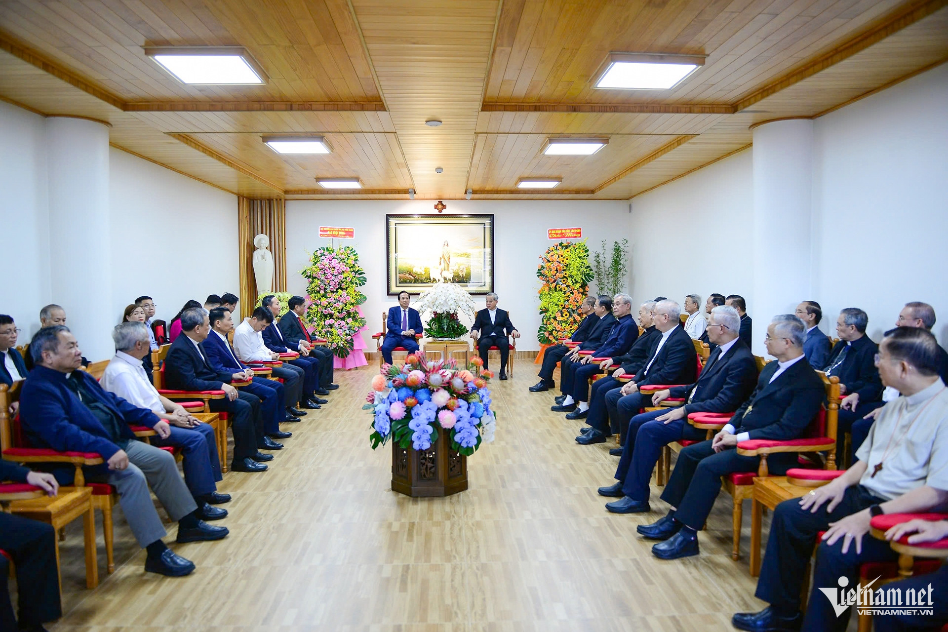 W-Bo Truong Dao Ngoc Dung.jpg