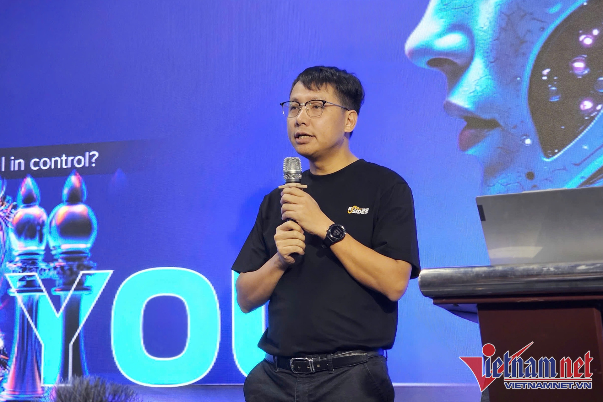 W-dien dan chuyen sau an ninh mang 00.jpg