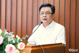 W-PGS.TS Nguyễn Hoàng.JPG.jpg