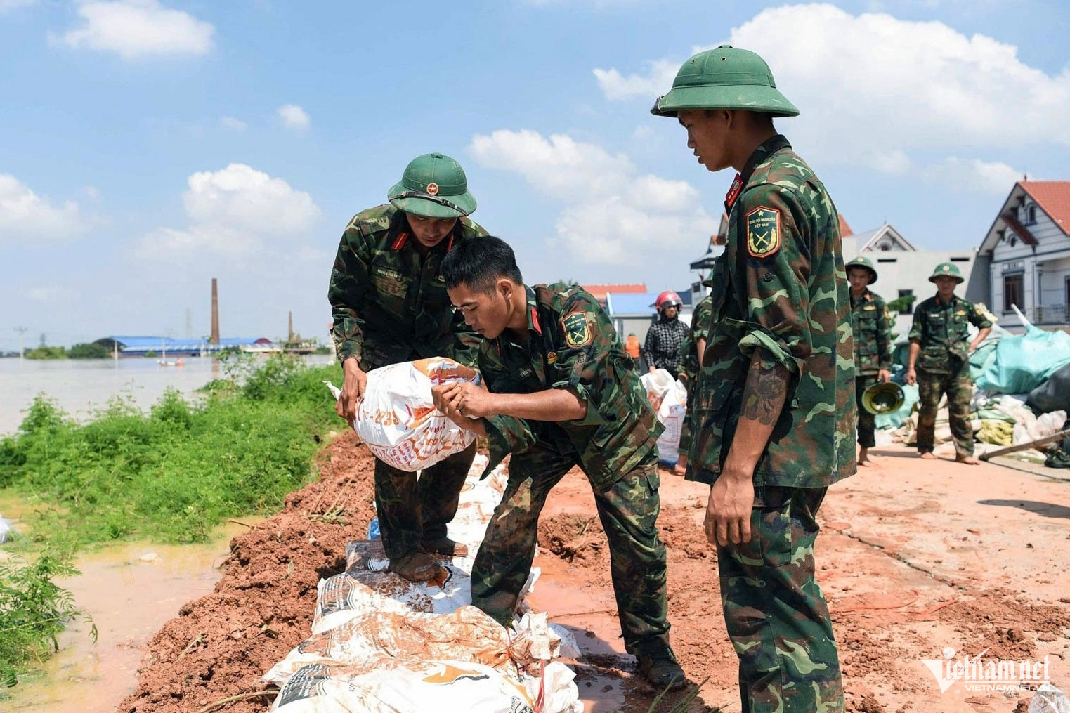 W-w dap de bac ninh 5jpg 2773.jpg