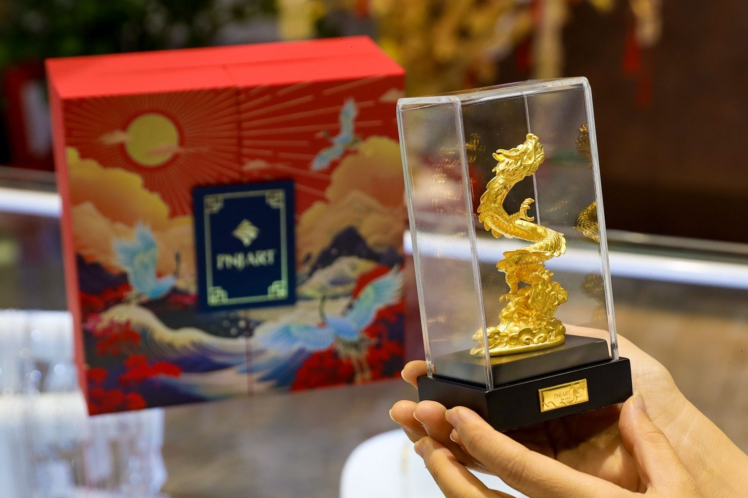 Giá vàng hôm nay 1/11/2025: 1 tháng vàng miếng SJC tăng hơn 10 triệu đồng/lượng