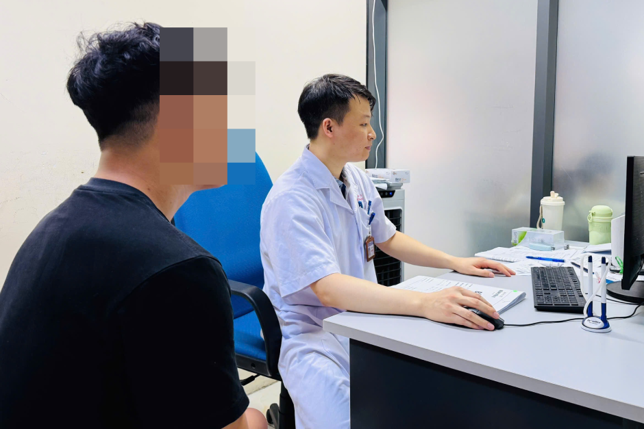 Nghi ngờ chồng ngoại tình dẫn tới yếu sinh lý, người vợ bật khóc khi biết lý do