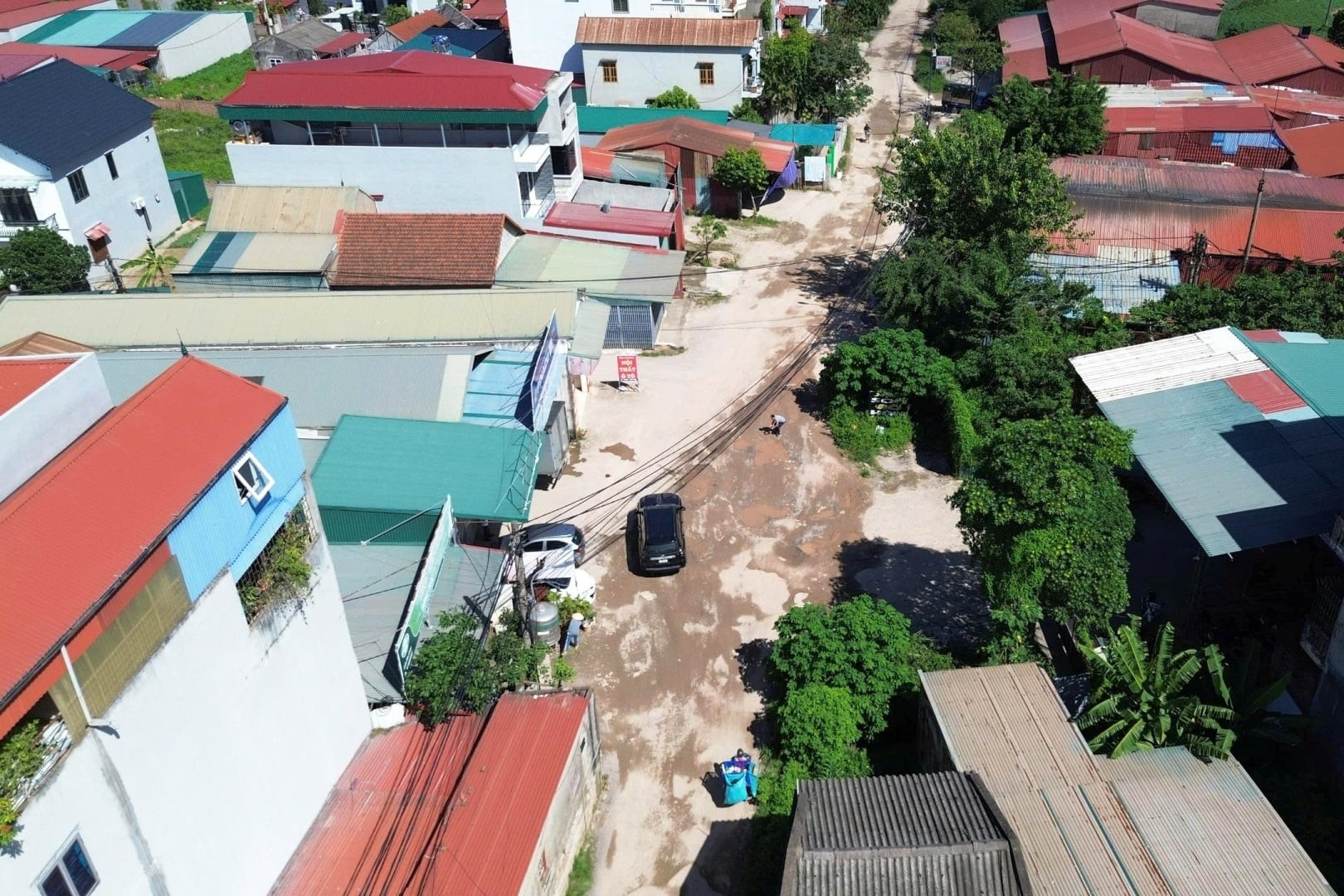 Tiếng than bên dự án triệu USD: 'Khởi công khi con mới 2 tuổi, nay cháu vào ĐH vẫn dở dang'