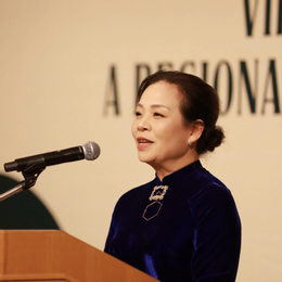 TS Ngô Phương Lan phát biểu đề dẫn hội thảo .png