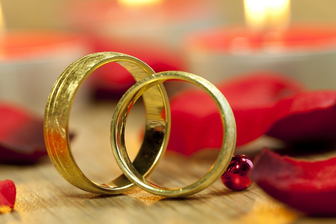 Vì 3 cây vàng cưới, mẹ chồng giận con dâu suốt nhiều năm