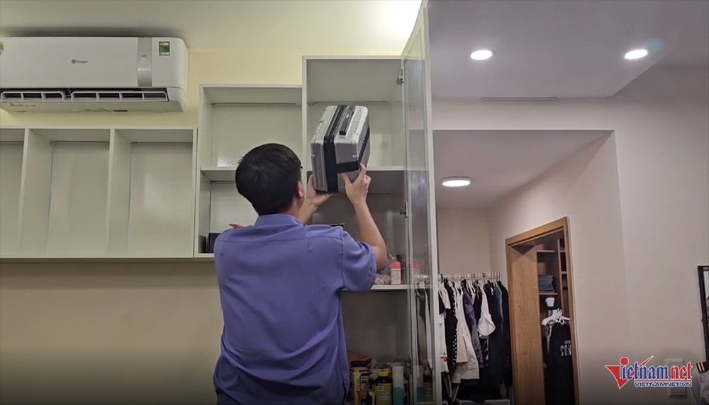 W-kham xet truong ngoc anh 7.png