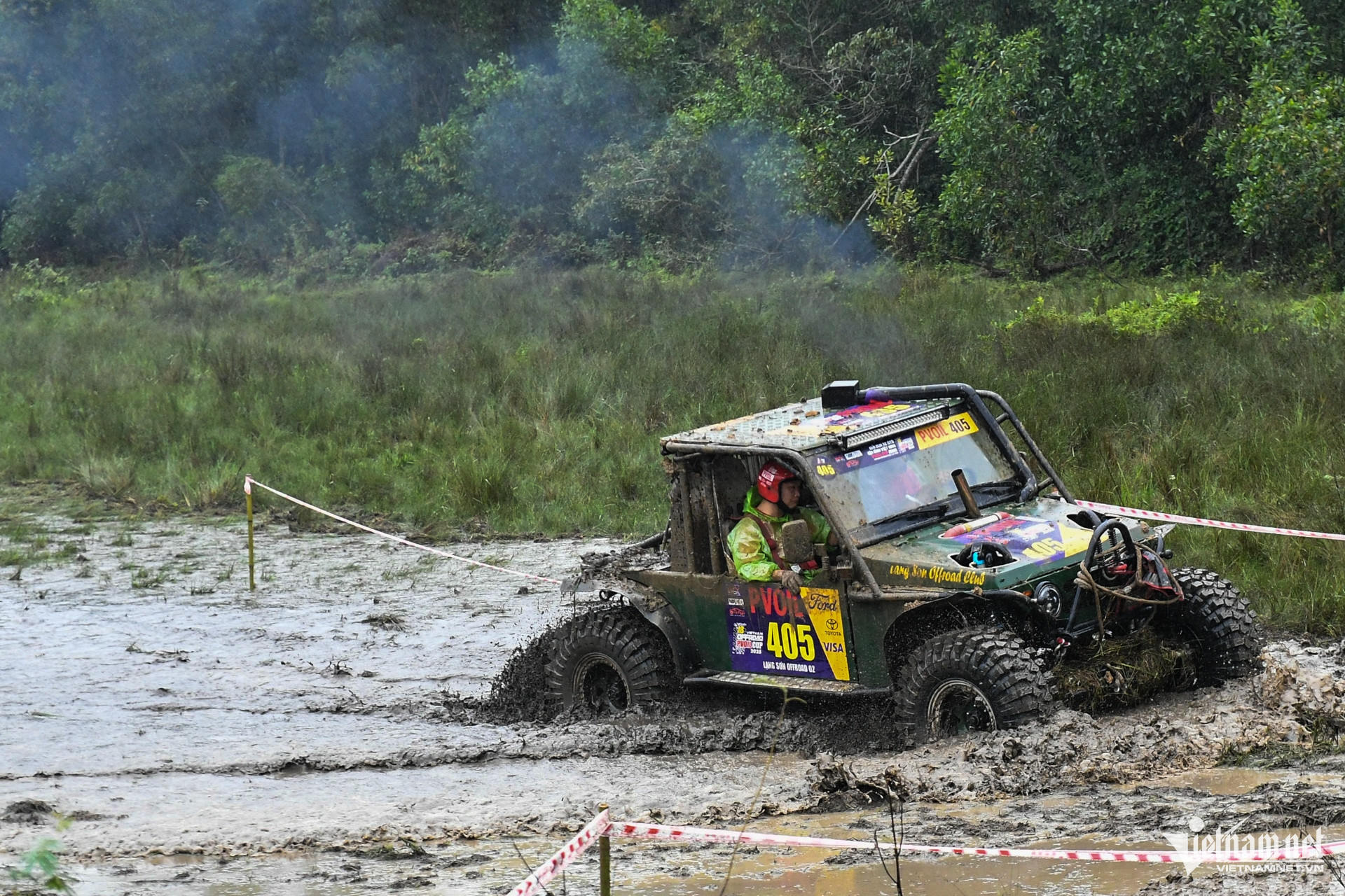 W-xe oto xe dia hinh VOC 5.jpg