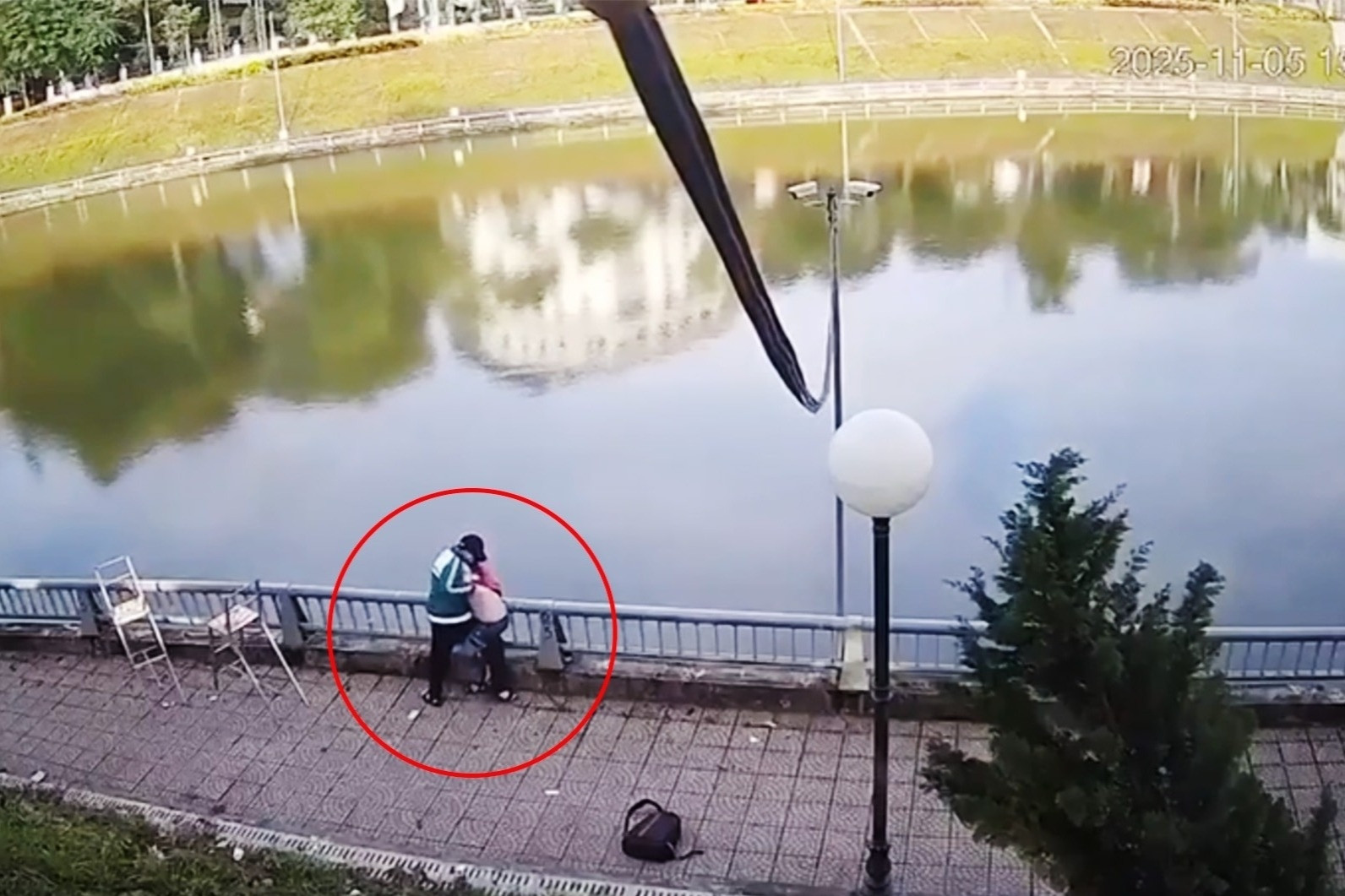 Bạo lực học đường, chính người lớn cần học những kỹ năng đồng hành cùng con