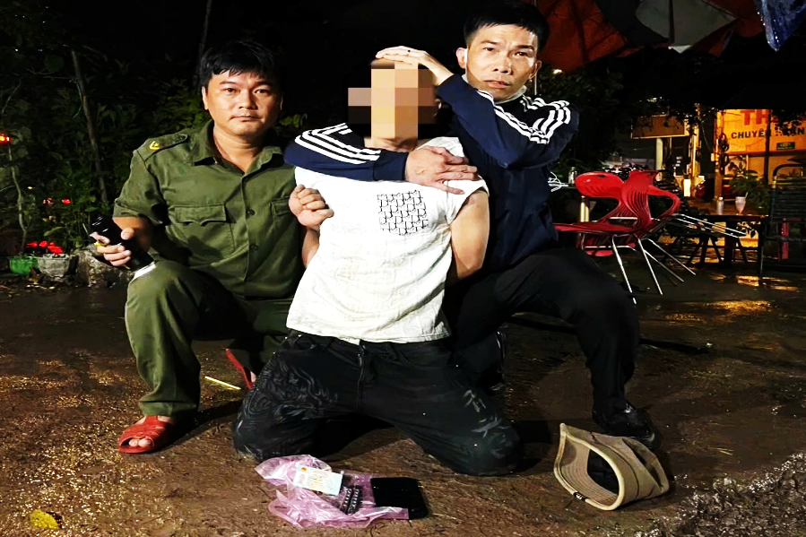 Bắt giữ nghi phạm đâm chết người đàn ông vì ghen tuông chỉ sau 3 giờ gây án