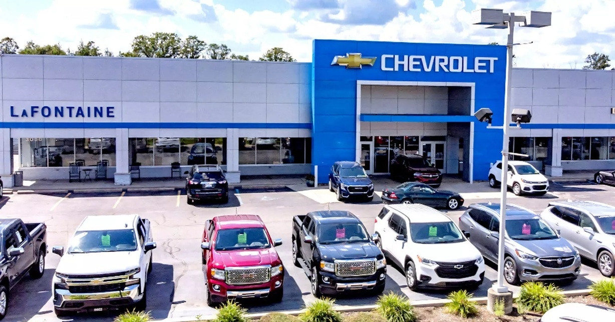 Đại lý ô tô bị rút giấy phép kinh doanh vì 'phù phép' xe đã sử dụng thành xe mới